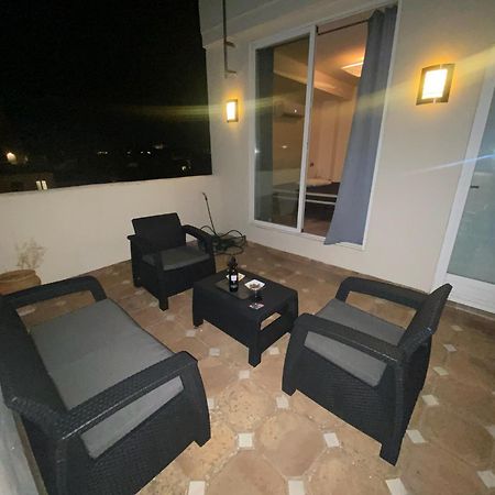 Апартаменты Atico Con Vistas En Granada Centro Экстерьер фото