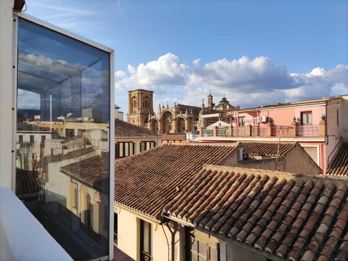 Апартаменты Atico Con Vistas En Granada Centro Экстерьер фото